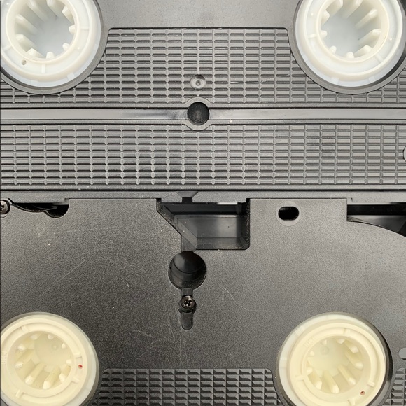 3 Children’s VHS Tapes! - Picture 8 of 9